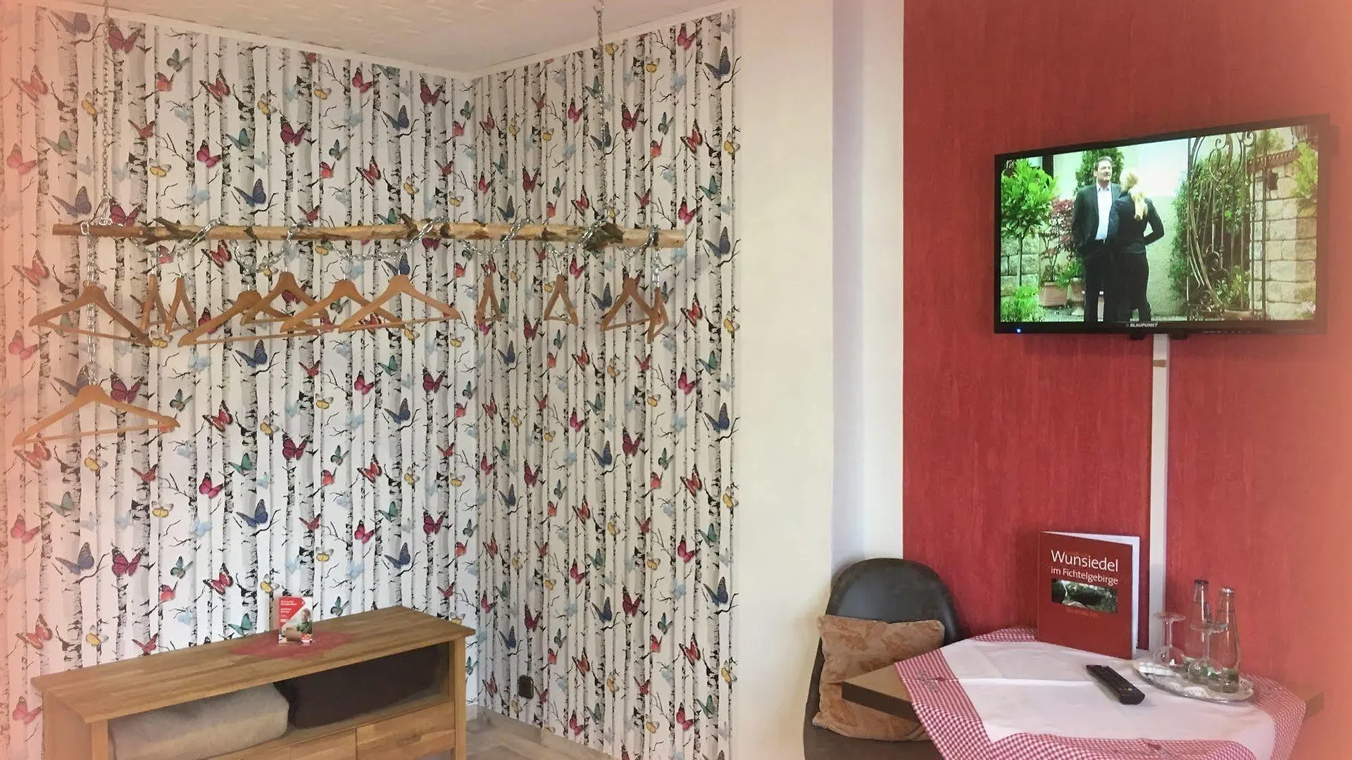 게스트하우스 Antjes Schmankerlhotel Und Restaurant 트로스타우